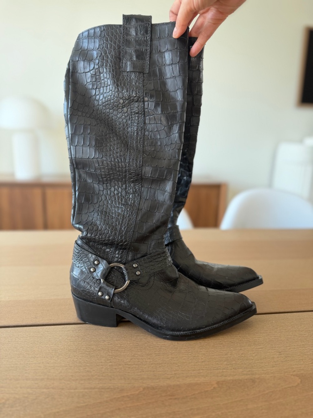 LA CANADIENNE - RARE- Black Croc-Embossed Leather Cowboy Boots, Size 38